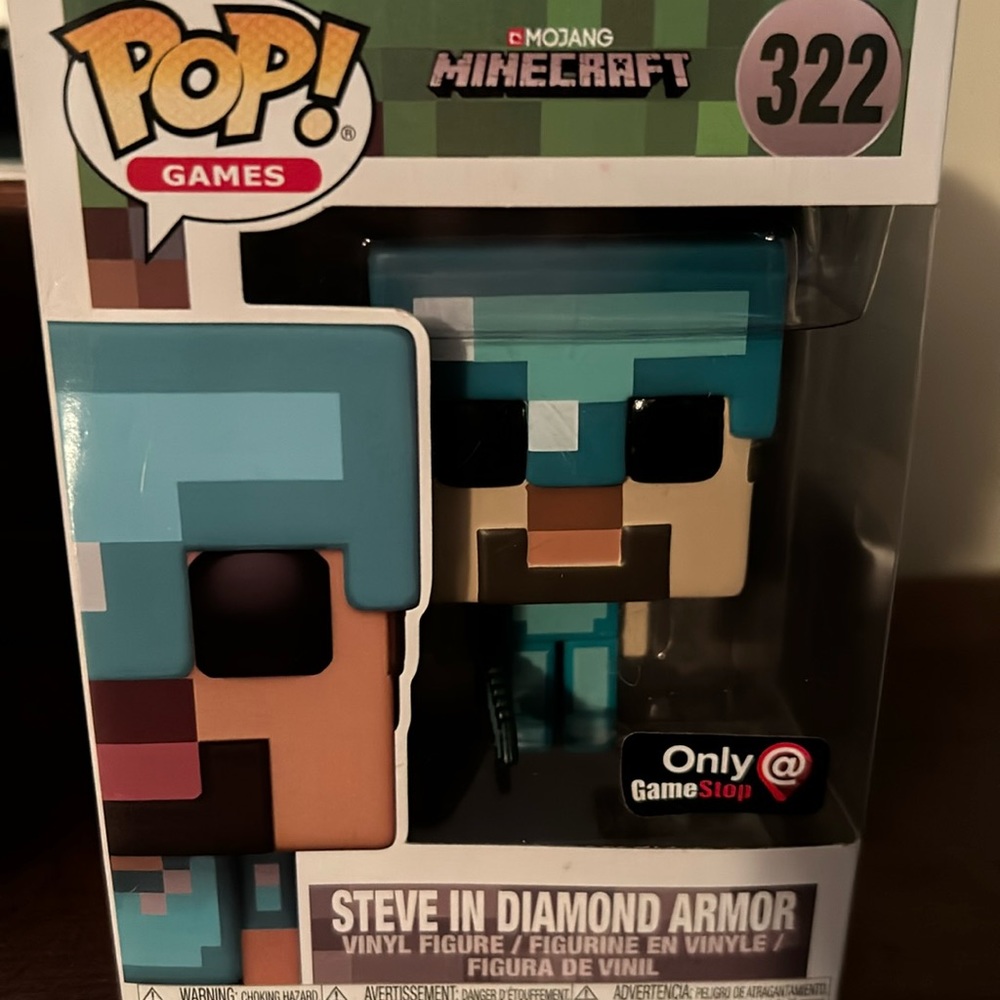 Funko Pop Games Mojang Minecraft #322 Steve in Diamond Armor (Game Stop Exclu.)